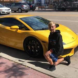 Meet your Posher, Lucas